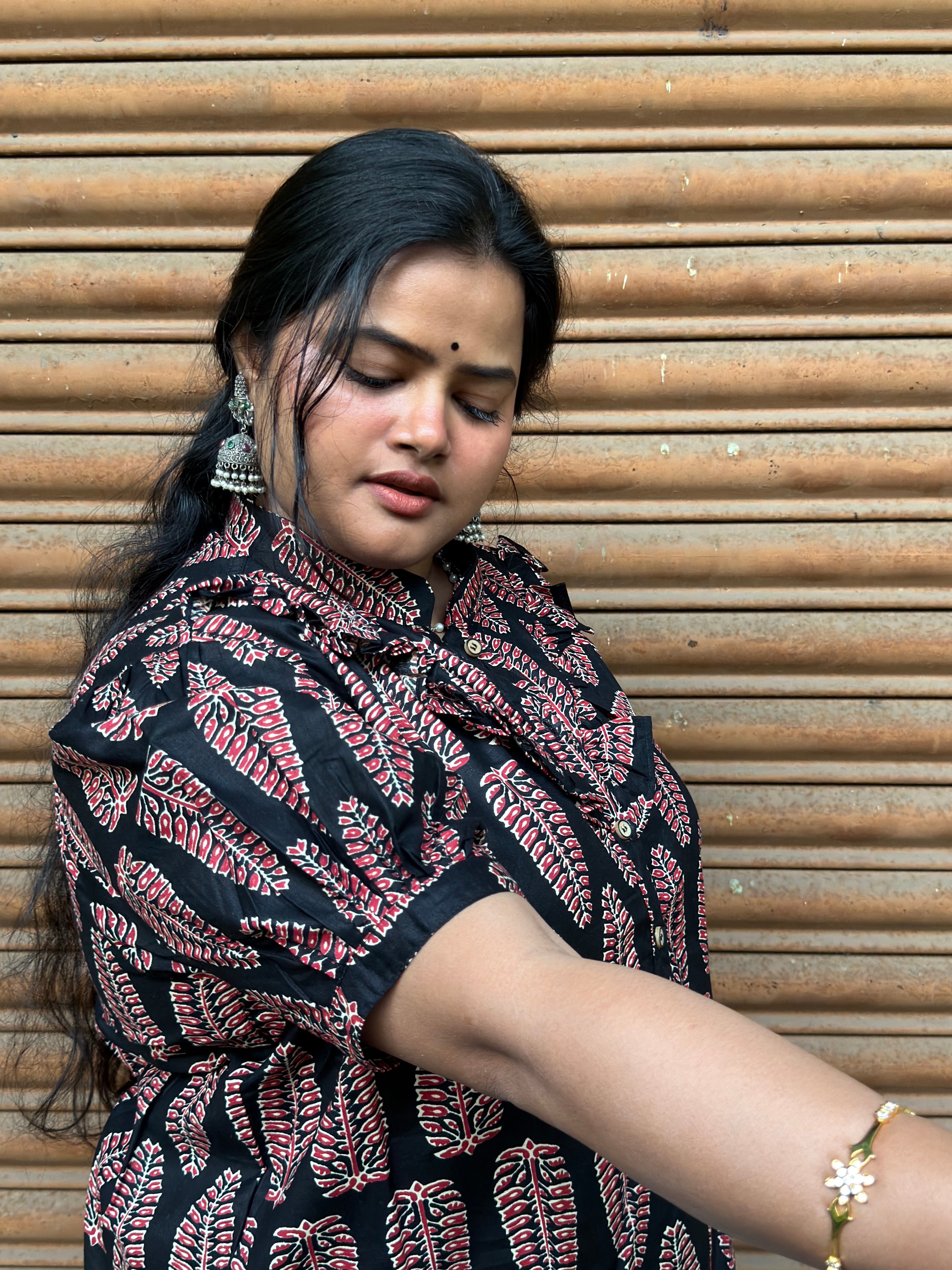 Mridu - Black Boho